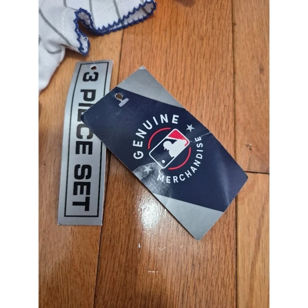 New York Mets MLB Genuine Lot Of 3 Infant One Piece Bodysuits 18M NEW